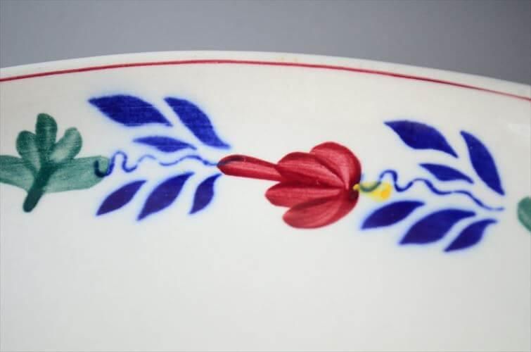 ヴィンテージベルギー製フローラル長皿 魅力的な陶器