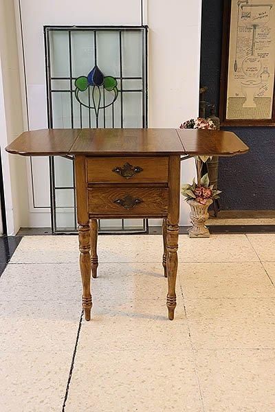 アメリカ製メイプル無垢のドロップリーフテーブル