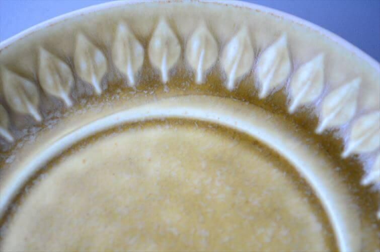 レア 英国 Holkham カップ ソーサー クリーマー クロニーデン レリーフ