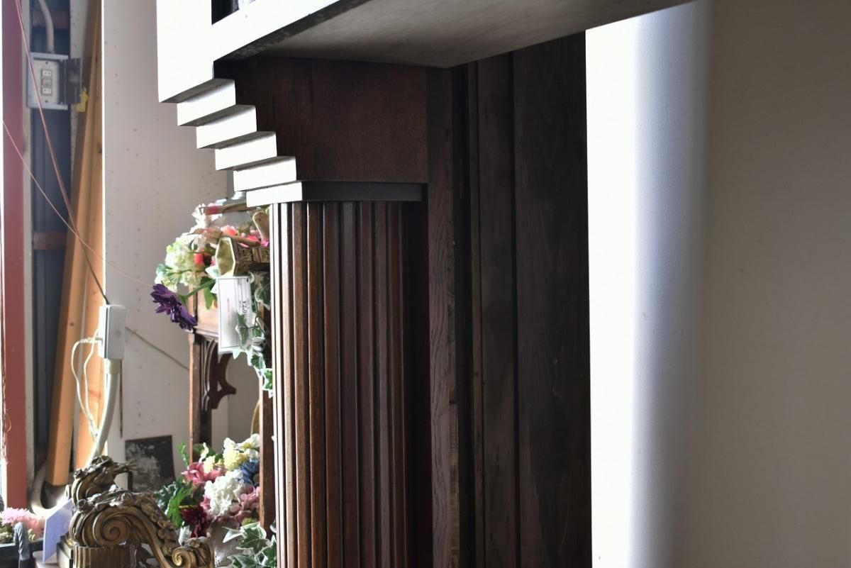 英国製1920年代の重厚なオークマントルピース