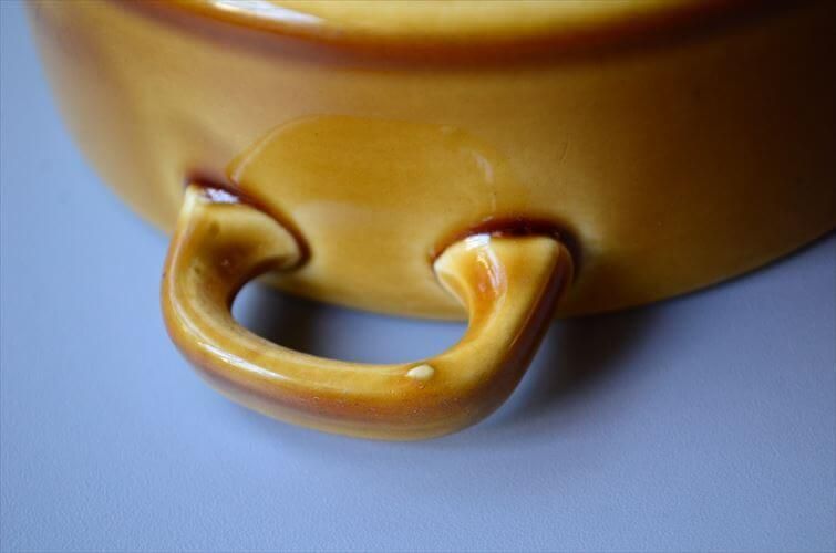 ベルギー製ヴィンテージスープカップ 希少なキャメル色