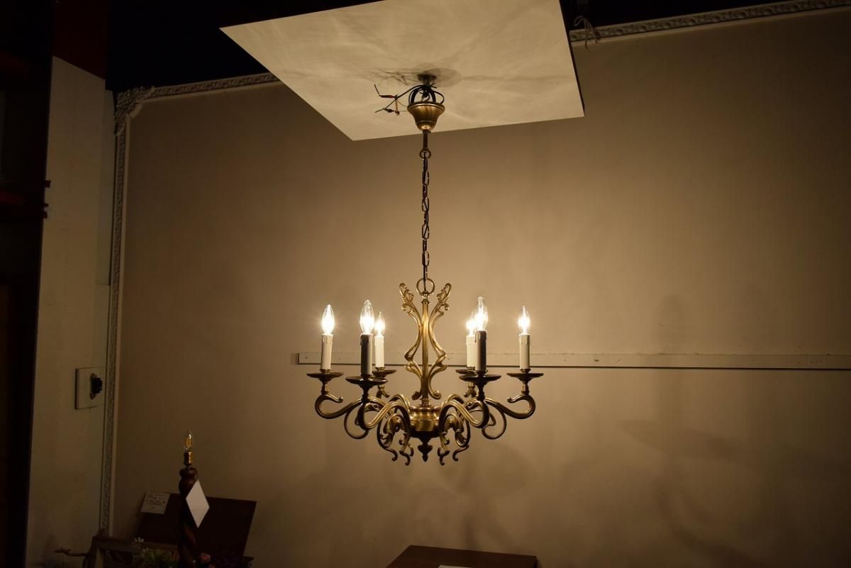 フランス製シャンデリア｜1930年代の不思議な形状×6灯式