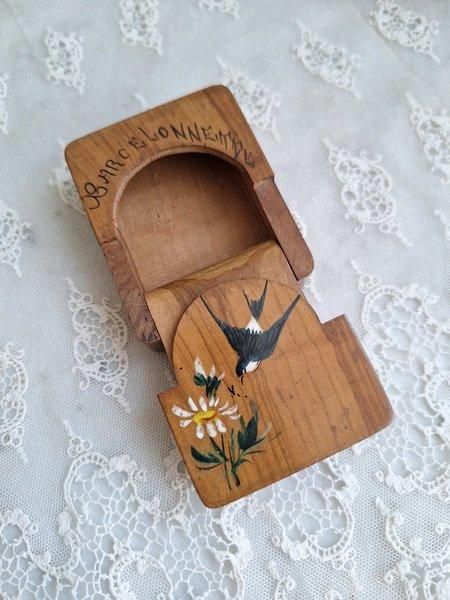 フランスアンティーク モシュリンヌ ボックス ツバメ 入れ物 モ