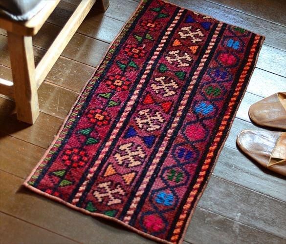トルコ East Anatolia産 オールドキリム ラグ 82x39cm ランナー トルコ East Anatolia産 オールドキリム ラグ 82x39cm ランナー