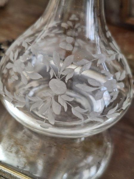アンティークリキュールボトル - ANTIQUE LEAVES アンティークリキュールボトル - ANTIQUE LEAVES