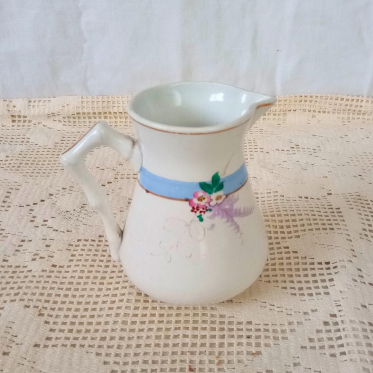 フランスアンティークの美しい手描きピシェ