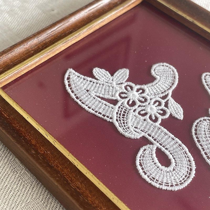 ♡刺繍絵画額付き♡ 華」刺繍アート 刺繍絵 | あきのかぜ