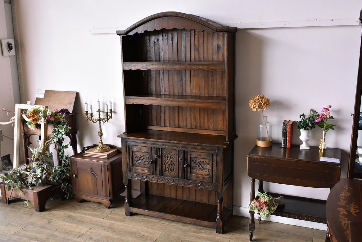 英国製アンティーク オーク製カップボード｜1890年代重厚なデザイン