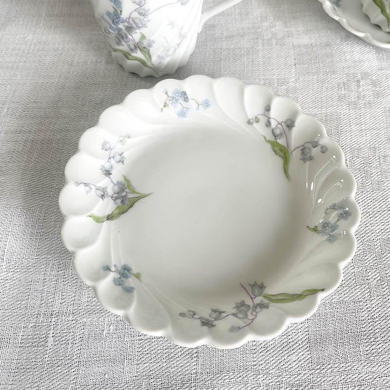 リモージュアビランドすずらん柄コーヒーカップ＆ソーサー