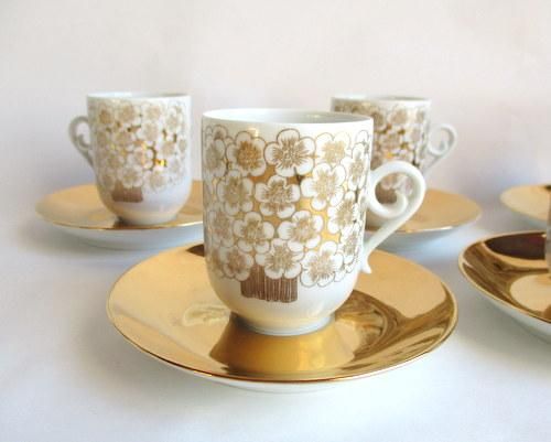 Arabia製デミタスカップ&ソーサー - ANTIQUE LEAVES Arabia製デミタスカップ&ソーサー - ANTIQUE LEAVES