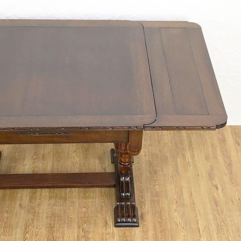 重厚な英国製アンティークオークダイニングテーブル