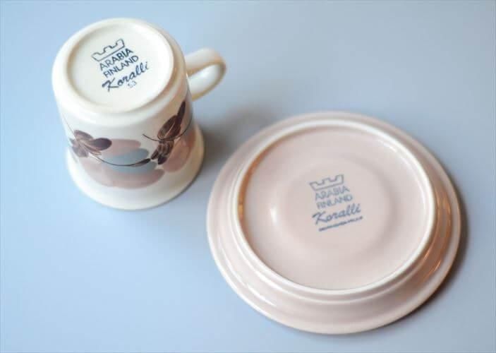 アンティークフィンランド製カップソーサー 希少な花柄