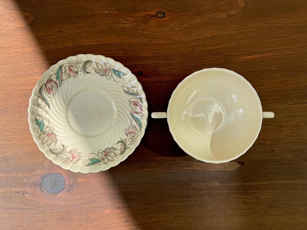 英国製アンティーク ピンク薔薇柄 スージー・クーパー スープカップ