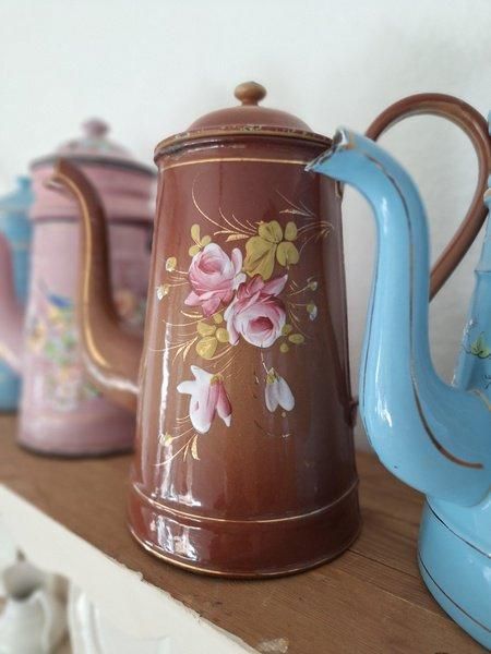 アンティーク手描きローズ柄コーヒーポット - ANTIQUE LEAVES アンティーク手描きローズ柄コーヒーポット - ANTIQUE LEAVES