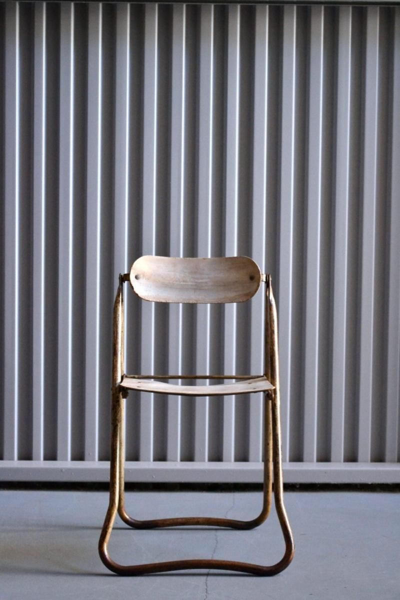 Bienaise folding chair