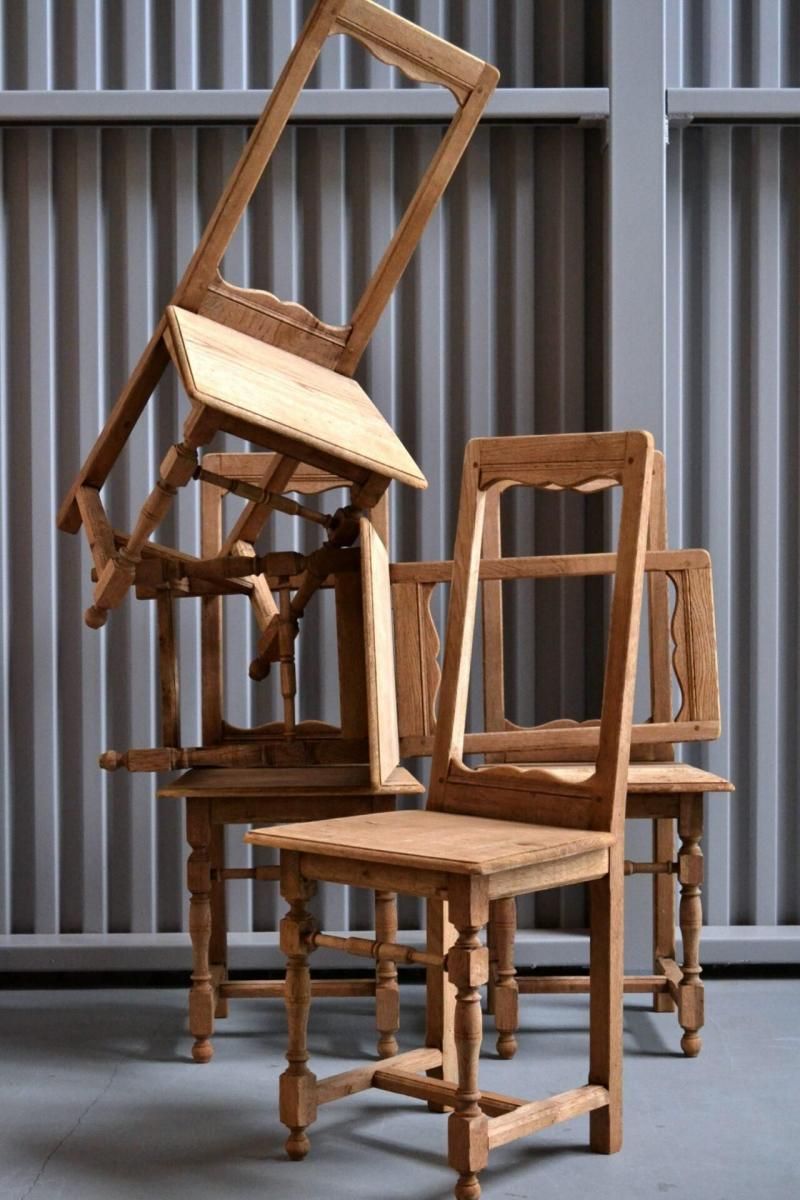 フランス製の木製Lorraine chair