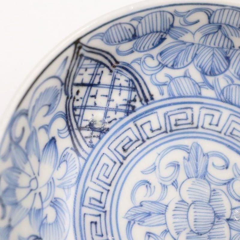 大正時代のやさしい花唐草豆皿 アンティーク美