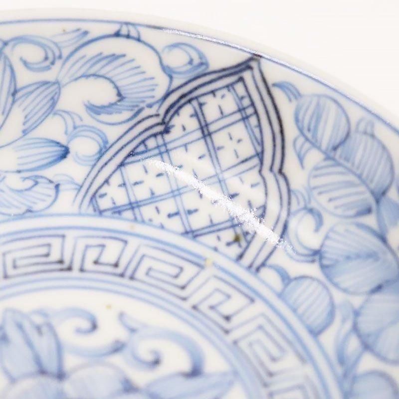 大正時代のやさしい花唐草豆皿 アンティーク美