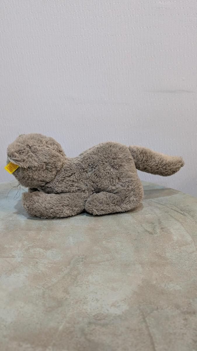 ドイツ製Steiffのヴィンテージ猫ぬいぐるみブルーアイ