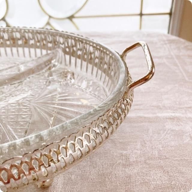 フランス製涼し気なガラスとシルバー素材のオードブル皿