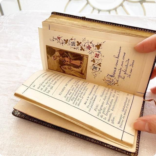 フランス　アンティーク　聖書 フランス アンティーク 聖書 1877年製
