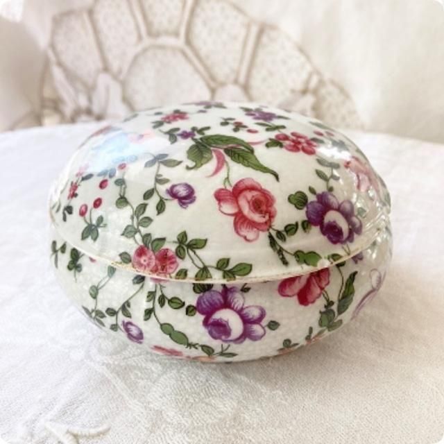 フランス直輸入】愛らしく華々しいデザインが素敵 リモージュ フランス直輸入】愛らしく華々しいデザインが素敵 リモージュ