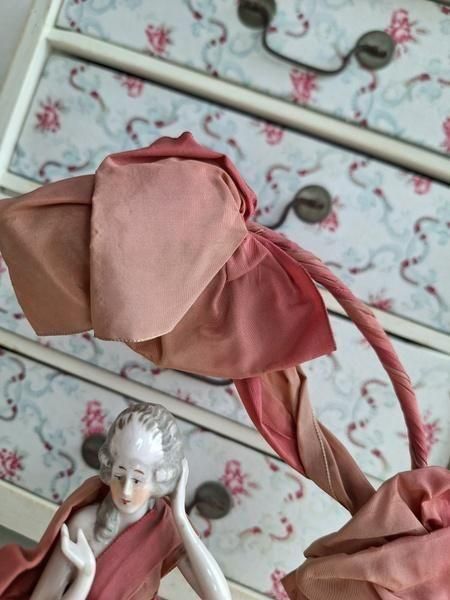 アンティークハーフドール - ANTIQUE LEAVES