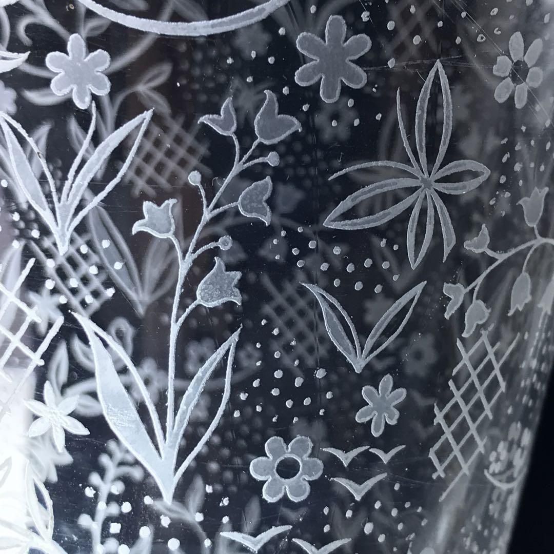 可愛らしい♡模様オールドバカラBaccarat花瓶 フラワーベース 可愛らしい♡模様オールドバカラBaccarat花瓶 フラワーベース