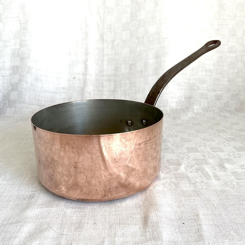 銅鍋 銅片手鍋 直径18cm 厚さ1mm フランス製 12KWdr1 - ANTIQUE 銅鍋 銅片手鍋 直径18cm 厚さ1mm フランス製 12KWdr1 - ANTIQUE