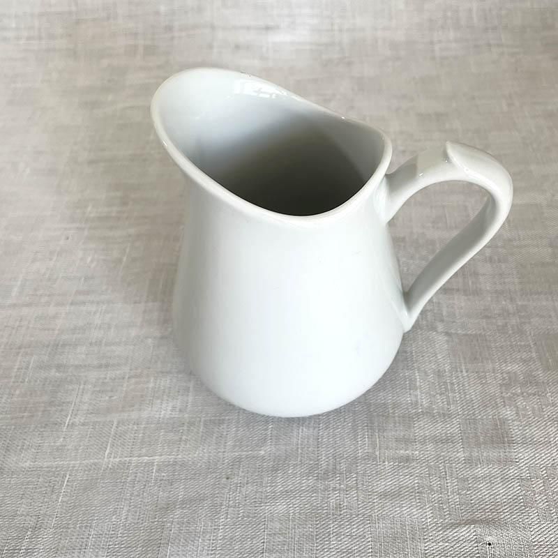 【美品】フランスヴィンテージ GIEN ホワイト陶器 装飾ピッチャー[3301] 美品】フランスヴィンテージ GIEN ホワイト陶器 装飾ピッチャー