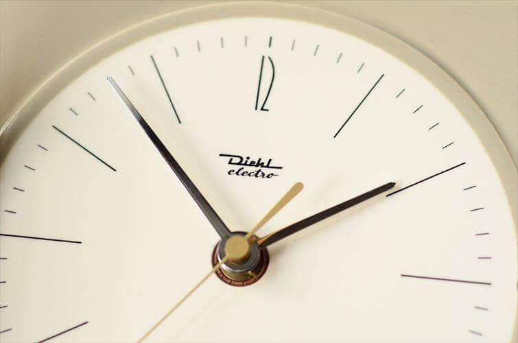 ドイツ製 Diehl クールなグレー色の陶器の壁時計 壁掛け時計