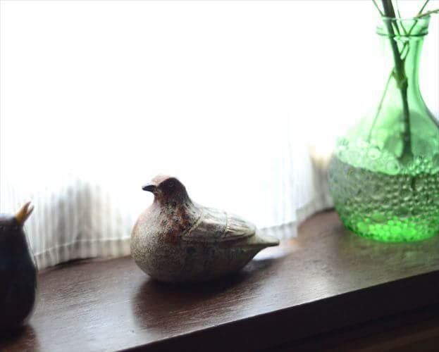 デンマークから 雰囲気ある釉調の鳥 陶器 オブジェ アートピース デンマークから 雰囲気ある釉調の鳥 陶器 オブジェ アートピース