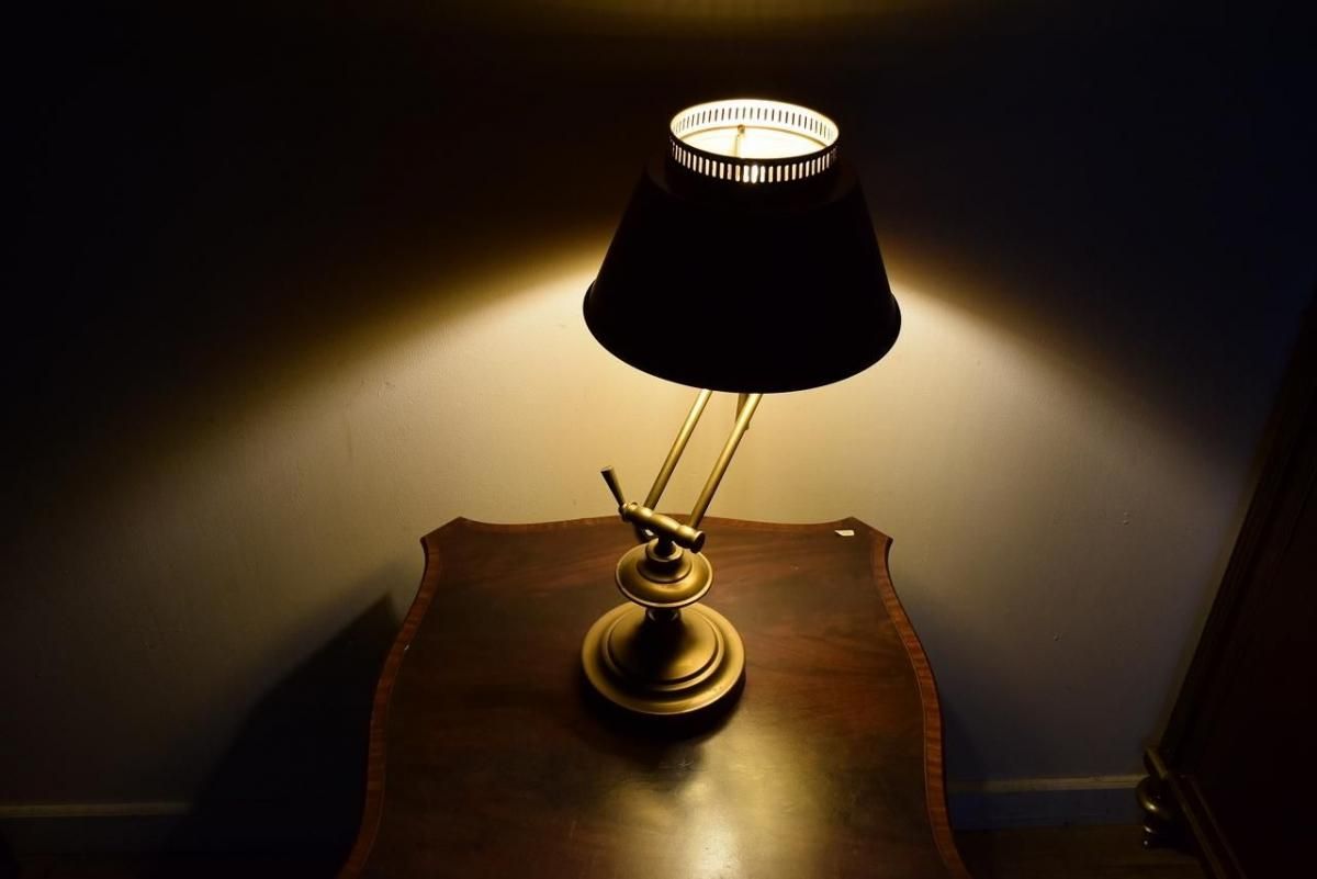 ヴィンテージ テーブルランプ　シェードランプ　照明　ライト　アンティーク ヴィンテージ シェード付 木製テーブルランプ（H29cm）｜アンティーク