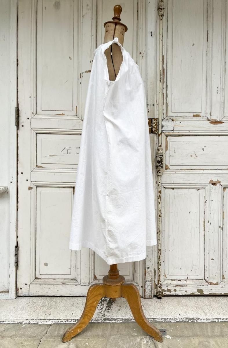 フランス製アンティークのおしゃれなワンピース