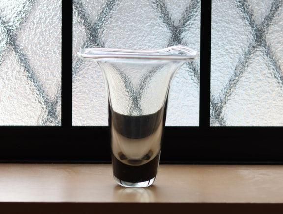 コスタボダ Kosta Boda ベース ヴィッケ・リンドストランド　北欧 コスタ・ボダ×リンドストランド｜北欧ヴィンテージ花瓶