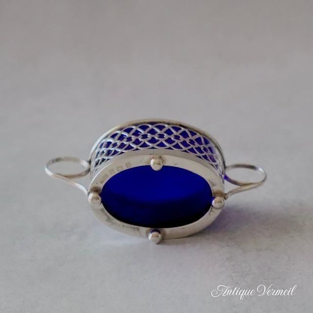 希少な英国製アンティーク銀塩入れ＆スプーン1907年