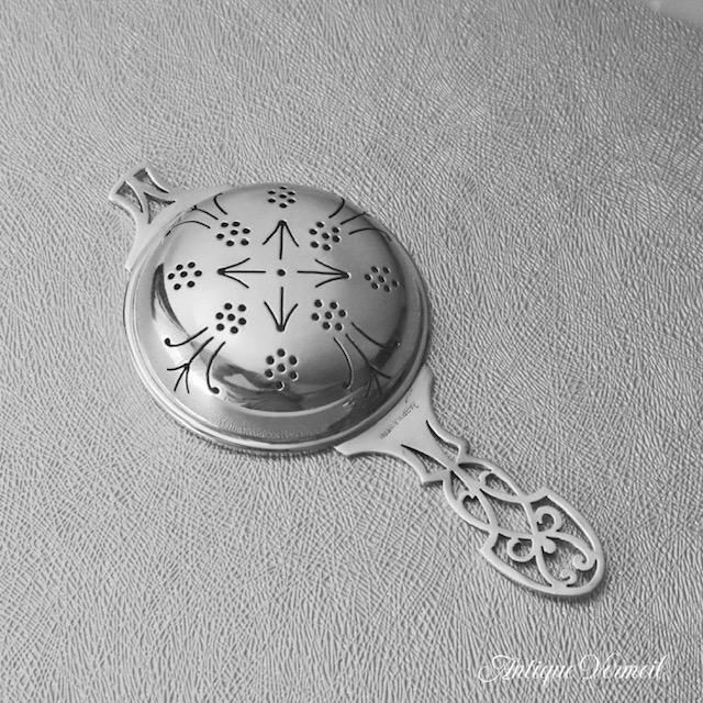 ノルウェー製　作家物　アンティーク純銀　ピアス　ティーストレーナー ノルウェー製 作家物 アンティーク純銀 ピアス ティーストレーナー