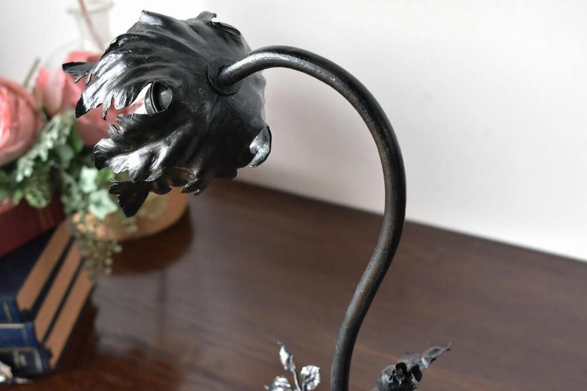 アンティーク 鍛冶屋の店VAN 薔薇モチーフアイアンフレーム 2灯フロアライト 鍛冶屋の店 ヴァン すずらんシェード テーブルランプ 薔薇