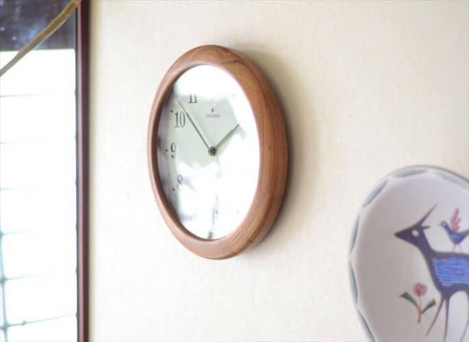ドイツ製ユンハンスオークラウンド壁時計
