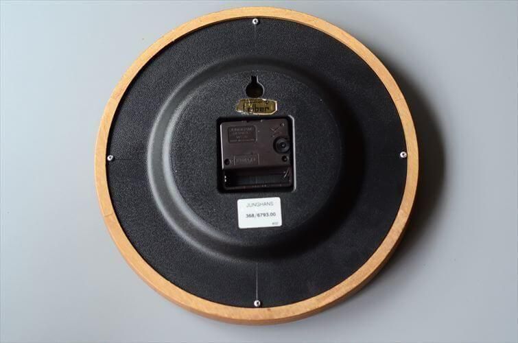 ドイツ製ユンハンスオークラウンド壁時計