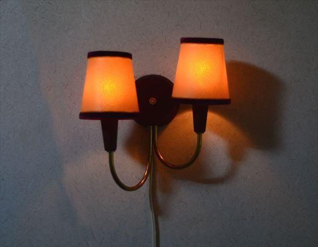 デンマーク製アンティークチークウォールライト