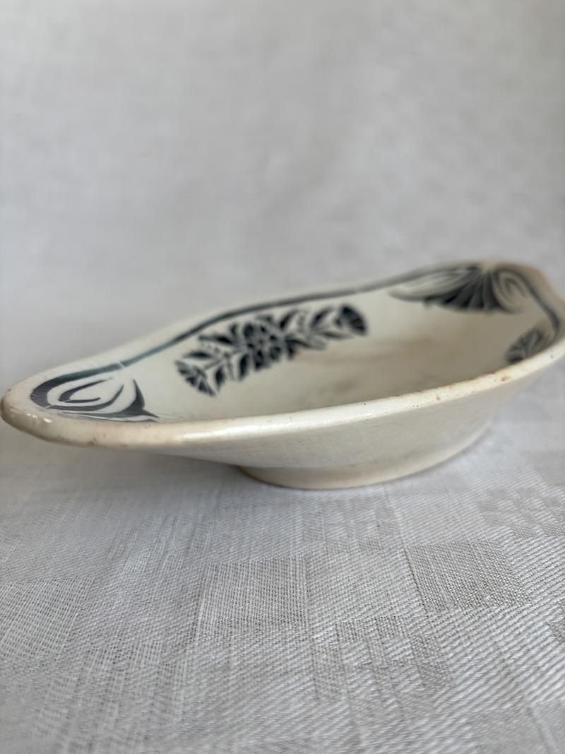 アンティークBadonviller 花柄皿 ディッシュ菱形