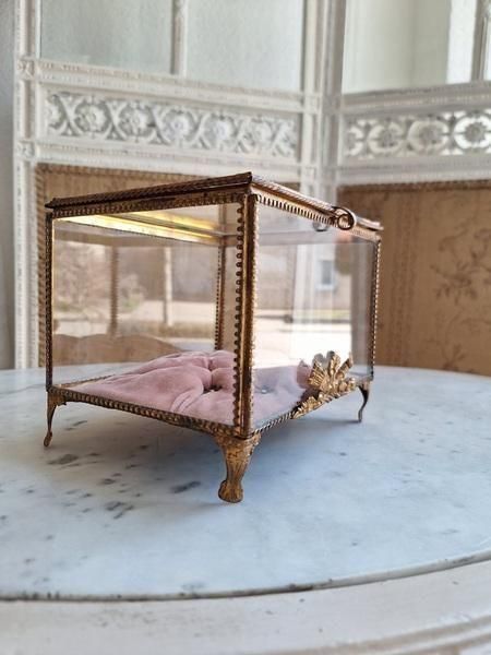 アンティークマリエガラスケース - ANTIQUE LEAVES