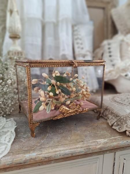アンティークガラスジュエリーケース - ANTIQUE LEAVES アンティークガラスジュエリーケース - ANTIQUE LEAVES
