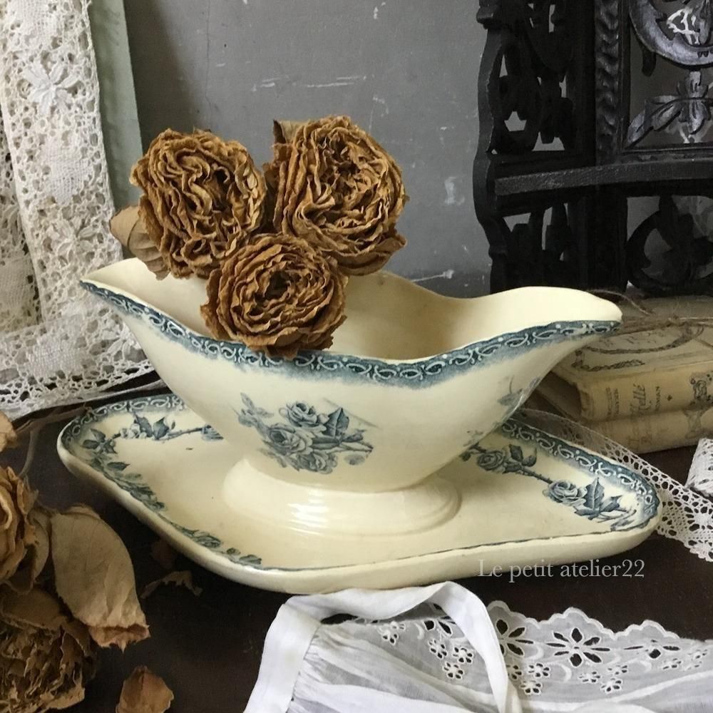 フランス ショワジールロワ PARIS アンティーク ソーシエール 薔薇