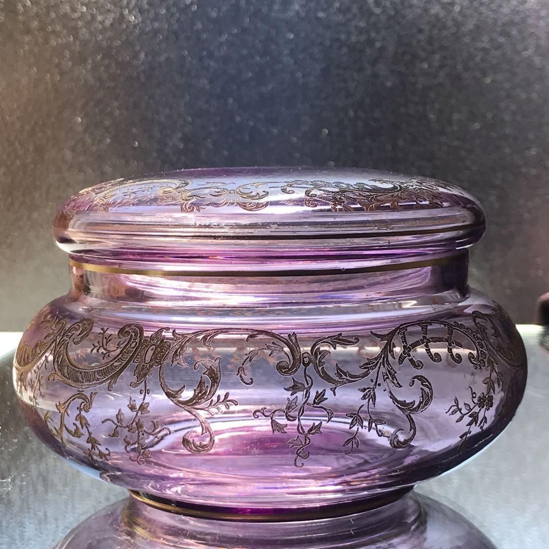 アンティーク希少なフランス製サンルイ菓子器 金彩装飾の優雅な