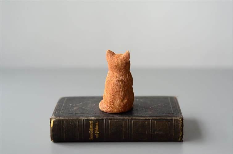 木彫 猫 古道具 アンティーク オブジェ 木彫 首かしげネコ 置物 飾り 木彫り ねこ ネコ 猫 かわいい 木