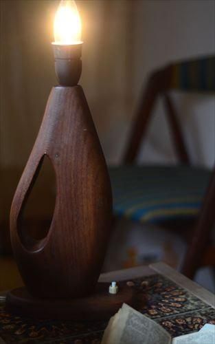 デンマーク製アンティークチーク材デスクランプ 品格ある逸品