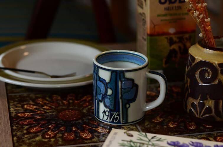 ロイヤルコペンハーゲン ロイヤルコペンハーゲン バッカイヤーマグ 1975年 Sサイズ