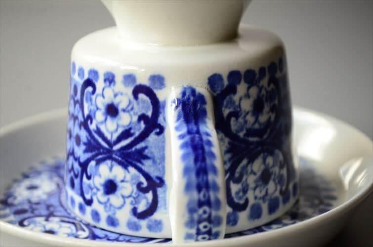 ヴィンテージフィンランド製デミタスカップ 洗練デザイン